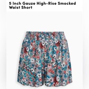 5 Inch Gauze High-Rise Smocked Waist Short